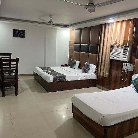 Hotel Le Mount Near Igi Airport Neu-Delhi Exterior foto