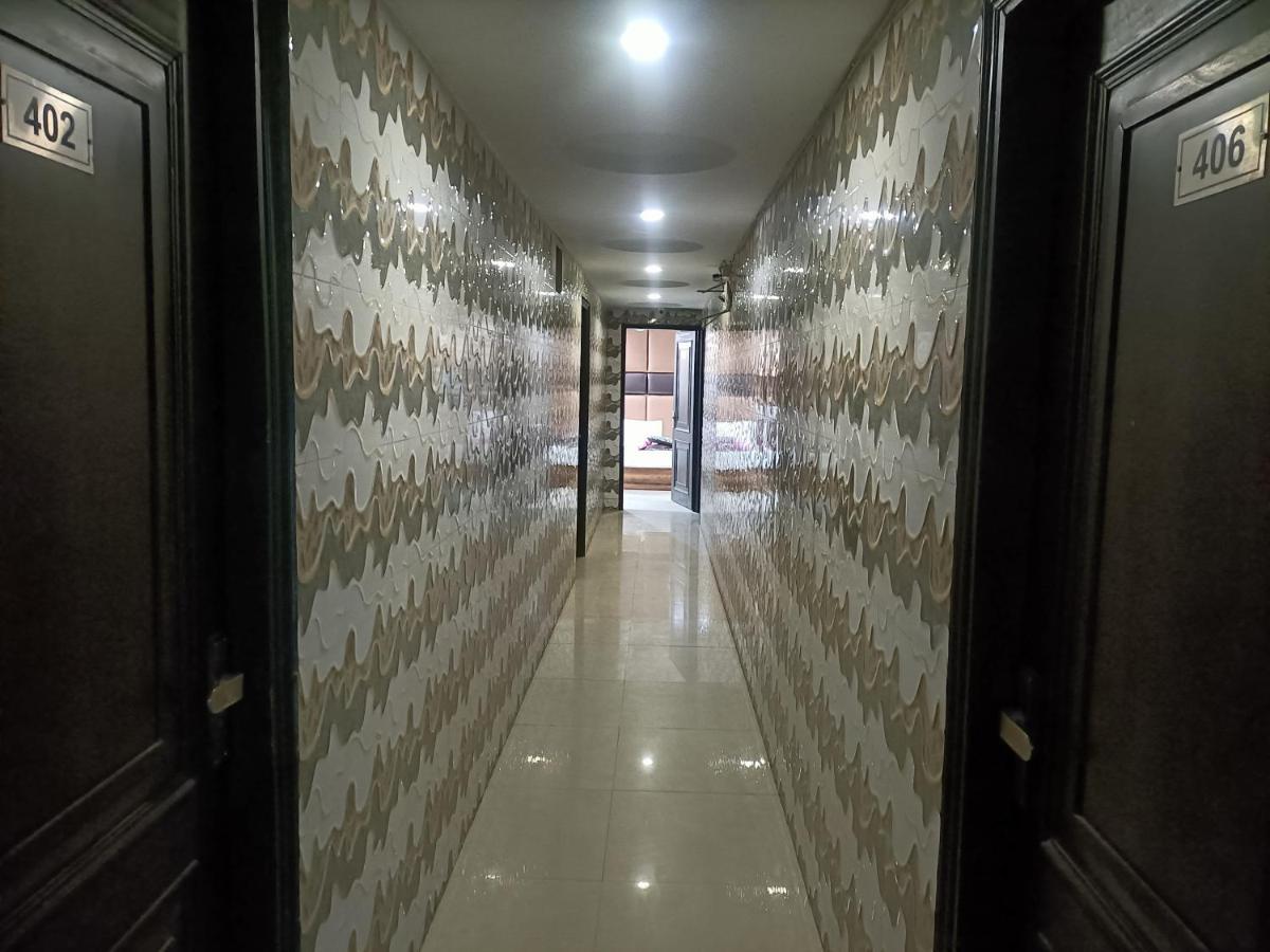 Hotel Le Mount Near Igi Airport Neu-Delhi Exterior foto