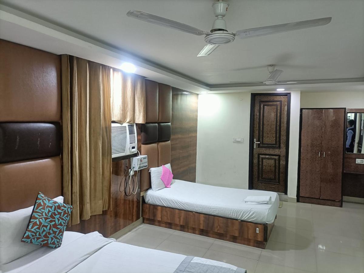 Hotel Le Mount Near Igi Airport Neu-Delhi Exterior foto