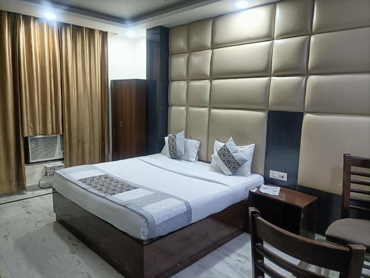 Hotel Le Mount Near Igi Airport Neu-Delhi Exterior foto
