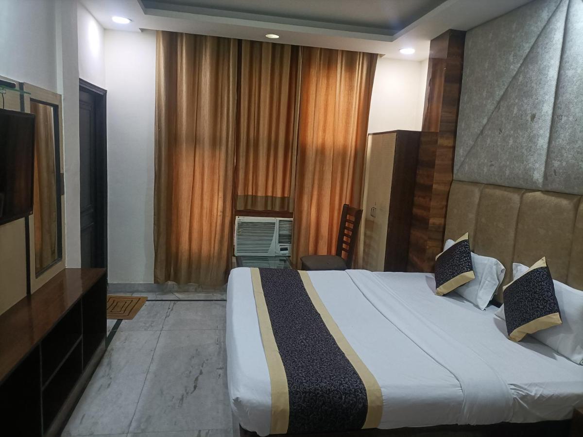 Hotel Le Mount Near Igi Airport Neu-Delhi Exterior foto