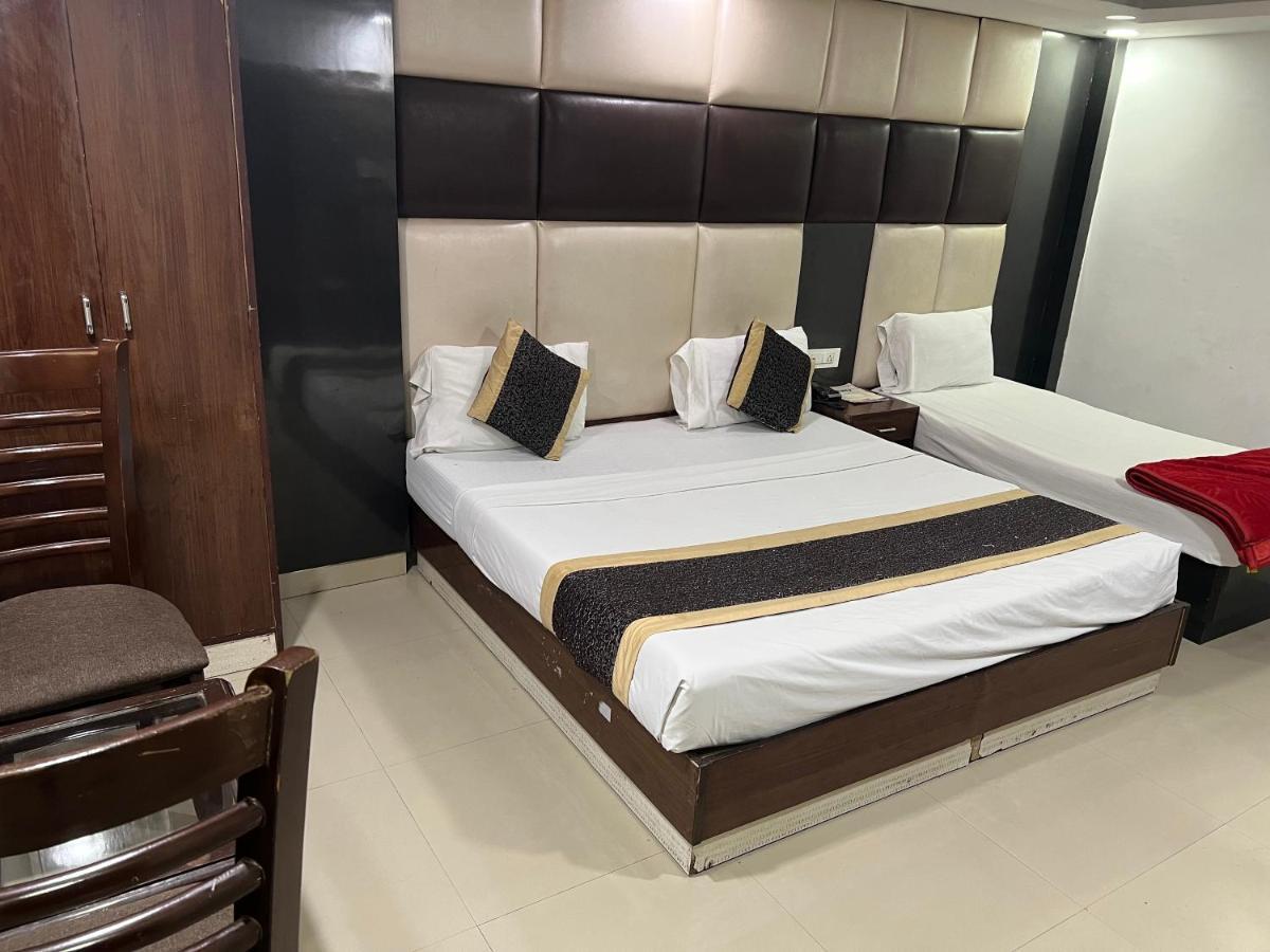 Hotel Le Mount Near Igi Airport Neu-Delhi Exterior foto